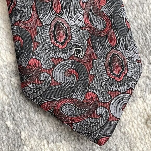 Christian Dior Mens Red Gray Paisley Abstract Neck Tie Business Career Office - Picture 2 of 9